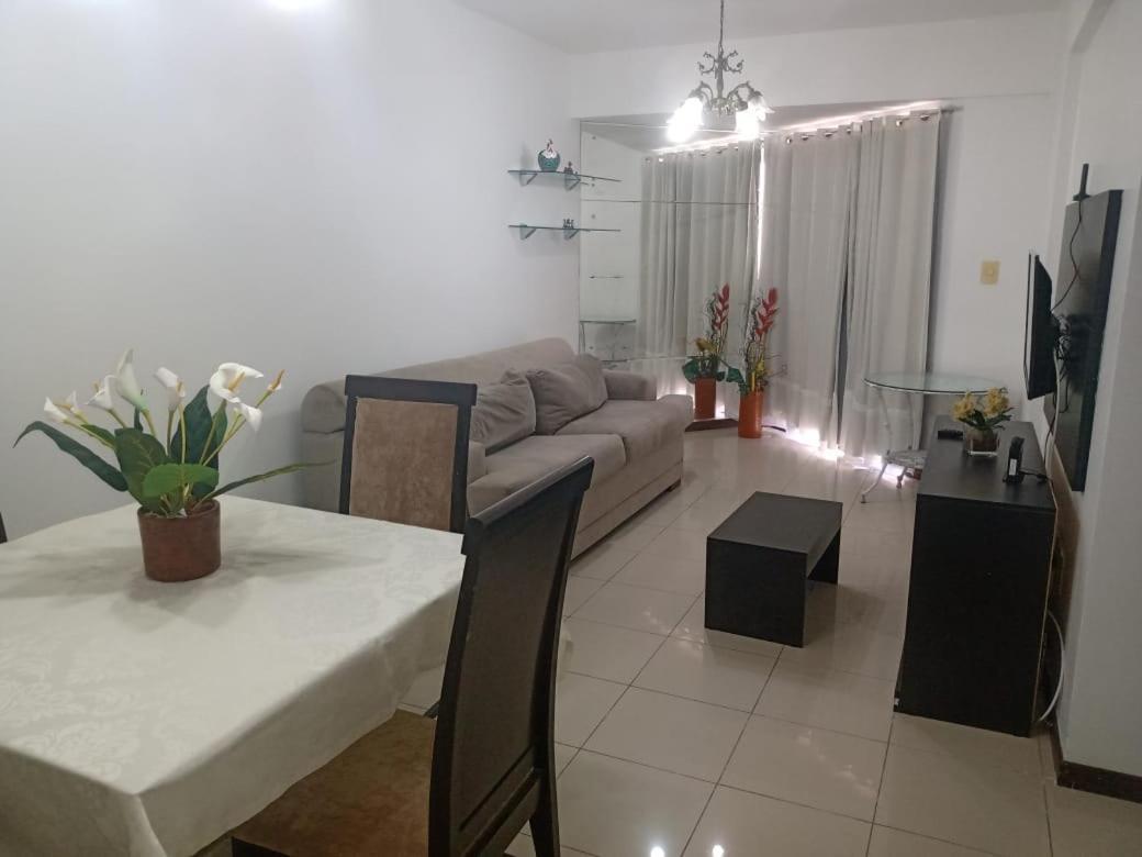Na Beira De Pajucara - Edificio Casa Bela - Aparamento Com 02 Quartos - Possui Varanda - Vista Lateral Do Mar- Avenida Doutor Antonio Gouveia 77-Consumo Eletrico E Pago No Ckeck-Out- 1 Kwh E 1,35 Reais - Tem Tela De Protecao Na Varanda E Janelas Maceió Esterno foto