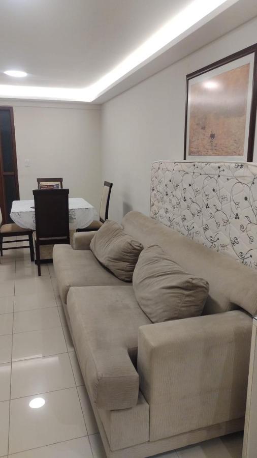 Na Beira De Pajucara - Edificio Casa Bela - Aparamento Com 02 Quartos - Possui Varanda - Vista Lateral Do Mar- Avenida Doutor Antonio Gouveia 77-Consumo Eletrico E Pago No Ckeck-Out- 1 Kwh E 1,35 Reais - Tem Tela De Protecao Na Varanda E Janelas Maceió Esterno foto